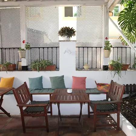 Acacias Affittacamere 2*